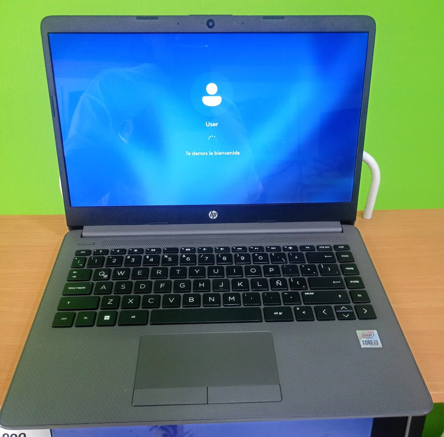HP CORE I3 10ª GEN imagen 1